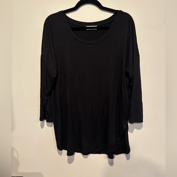 Babaton 3/4 length sleeve top - Picture 1 of 4